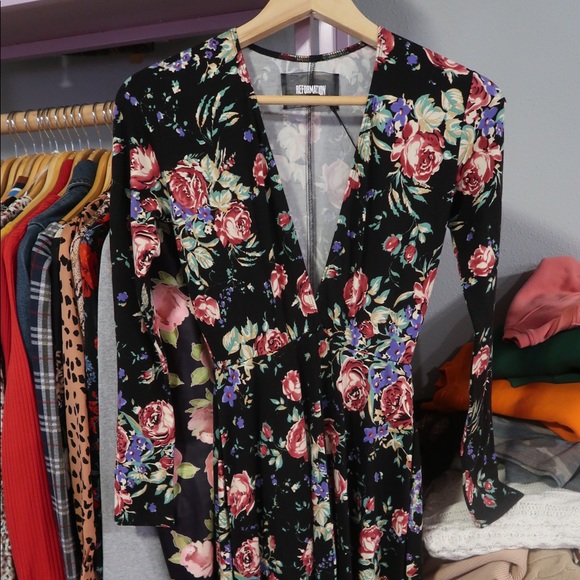 Reformation Dresses & Skirts - Beautiful Reformation Dress NWT
